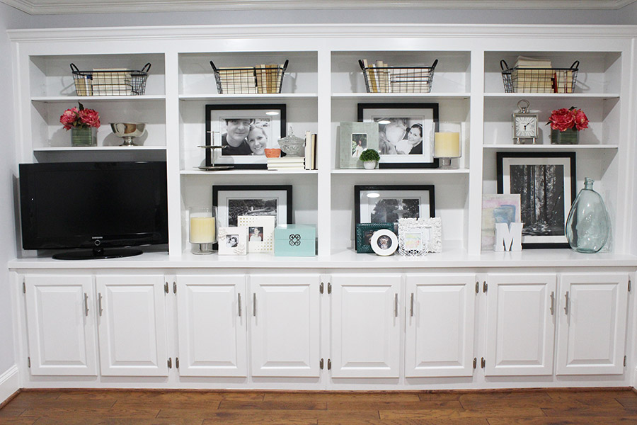 How I updated my built-in bookcase | The Organized Wife